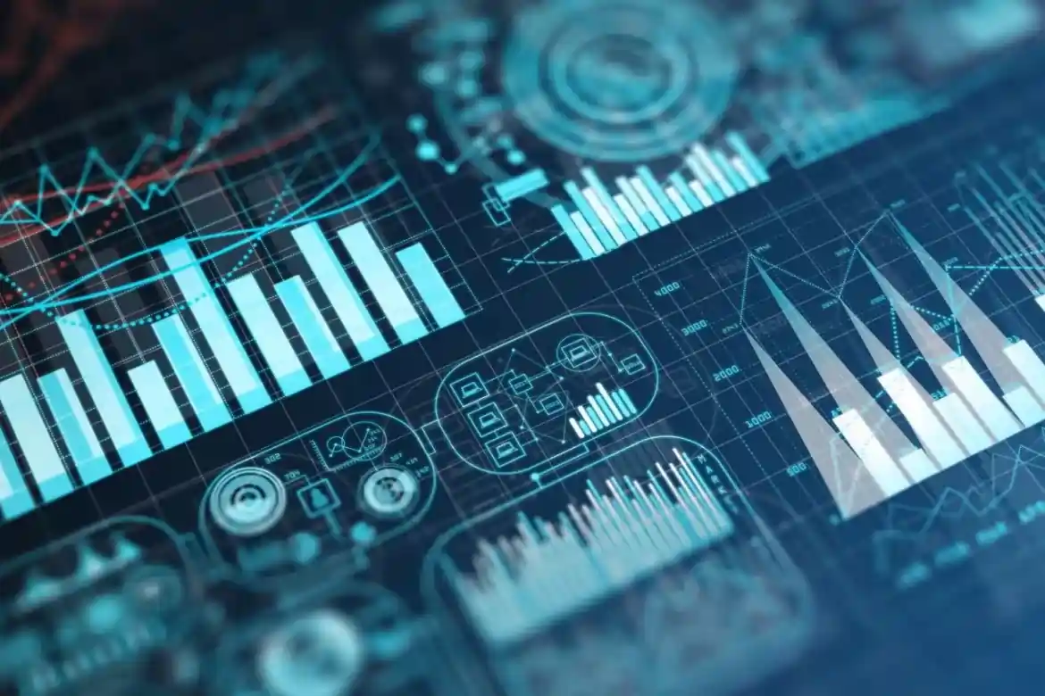 data-analyst-bootcamp-vs-academic-qualification-a-comprehensive-uk-perspective